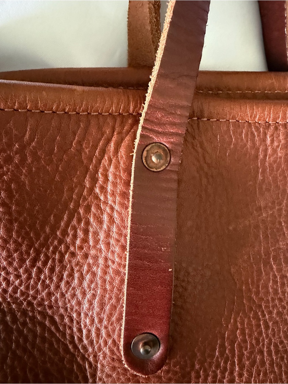 Go Forth Goods medium Avery tote in saddle - Picture 5 of 15